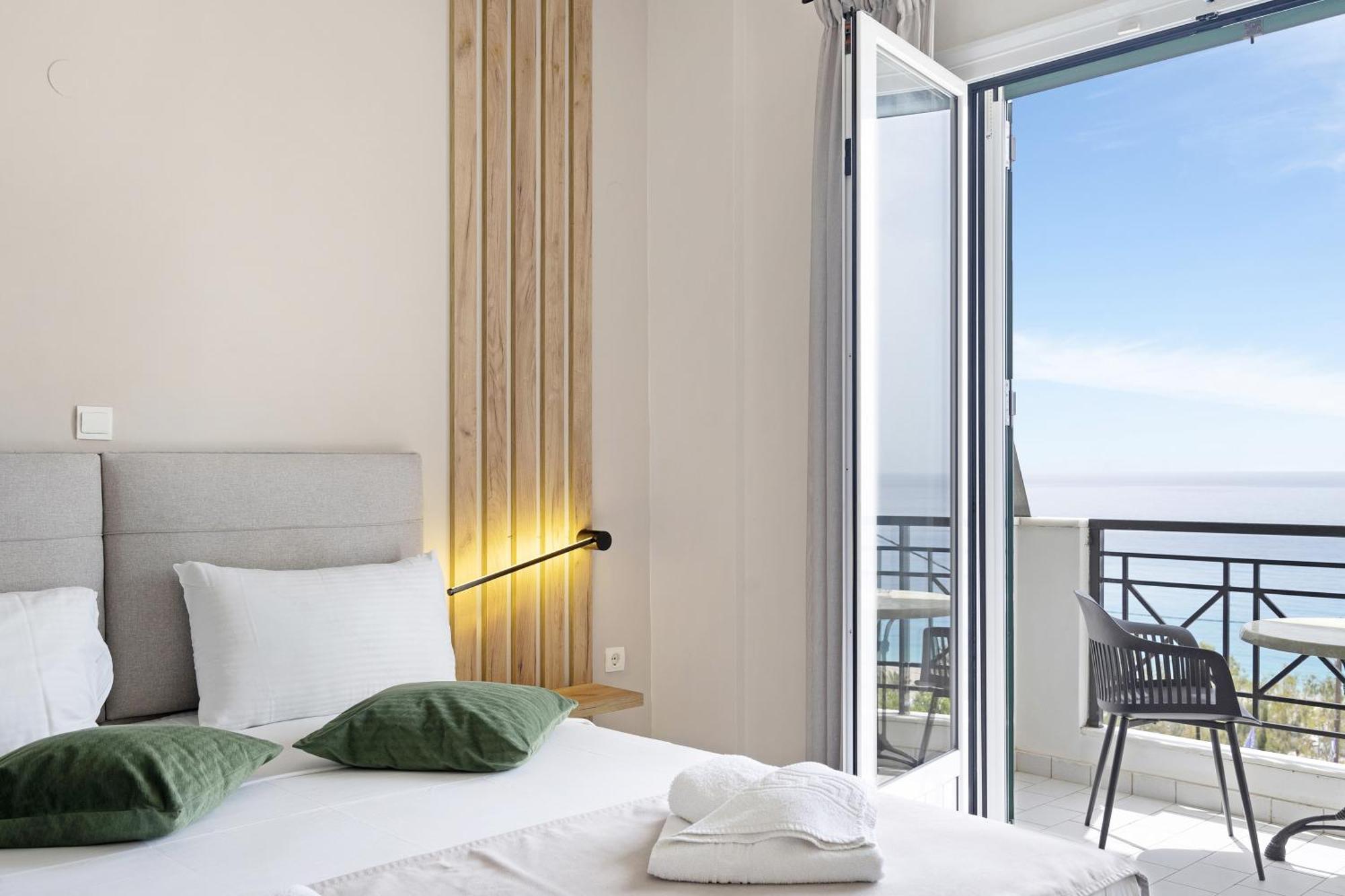 Sunset Premium Studio C Áyios Nikítas 外观 照片